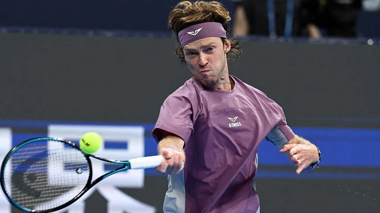 Andrey Rublev Loncati Rintangan Pertama Di Hangzhou Tanpa Drama