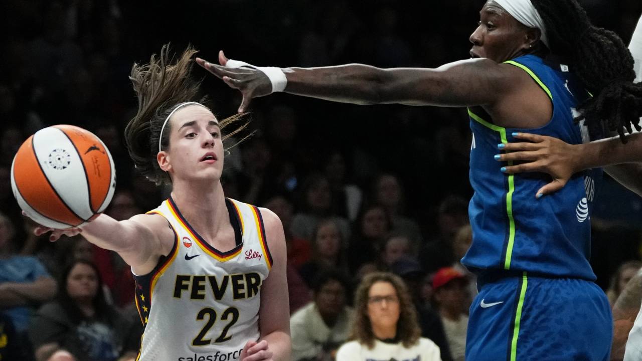 Caitlin Clark Ajak Indiana Fever Bangkit Jelang Hadapi Aces di Playoff