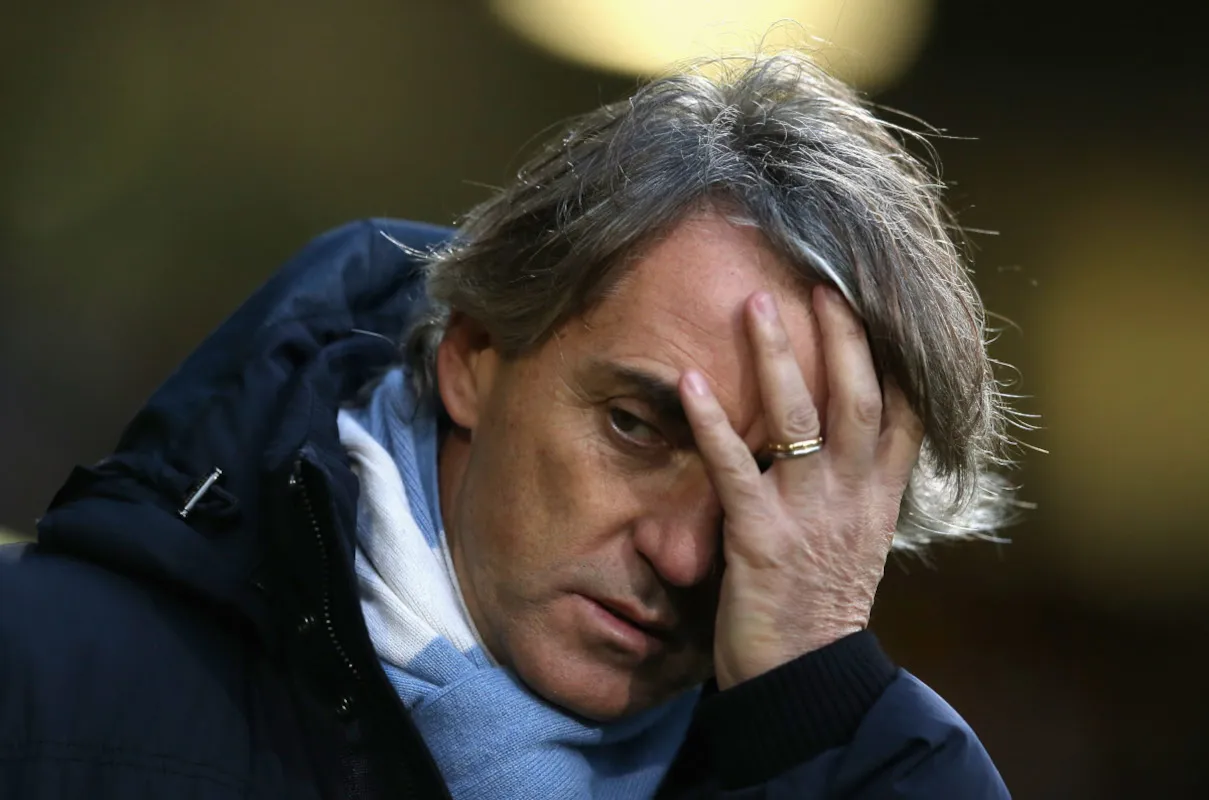 Manchester City Dihadapkan 115 Tuduhan Finansial, Termasuk Kontrak Mancini - sumber: (footballitalia)
