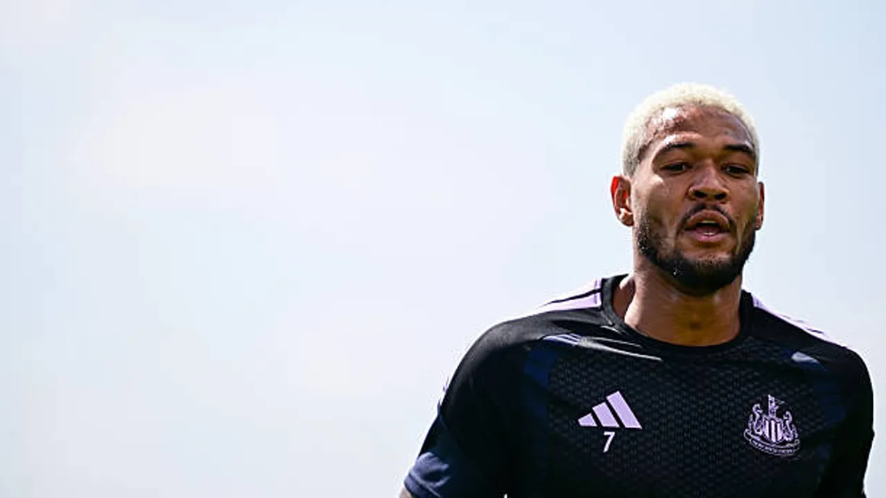 Masa Depan Belum Pasti, Newcastle United Tak Akan Lepas Joelinton di Januari