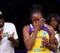 Nneka Ogwumike Menangis dalam Seremoni Perpisahan Bersama Sparks