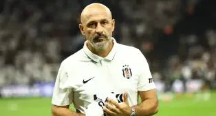 Presiden Besiktas Bongkar Negosiasi Rebut Vincenzo Italiano dari Napoli