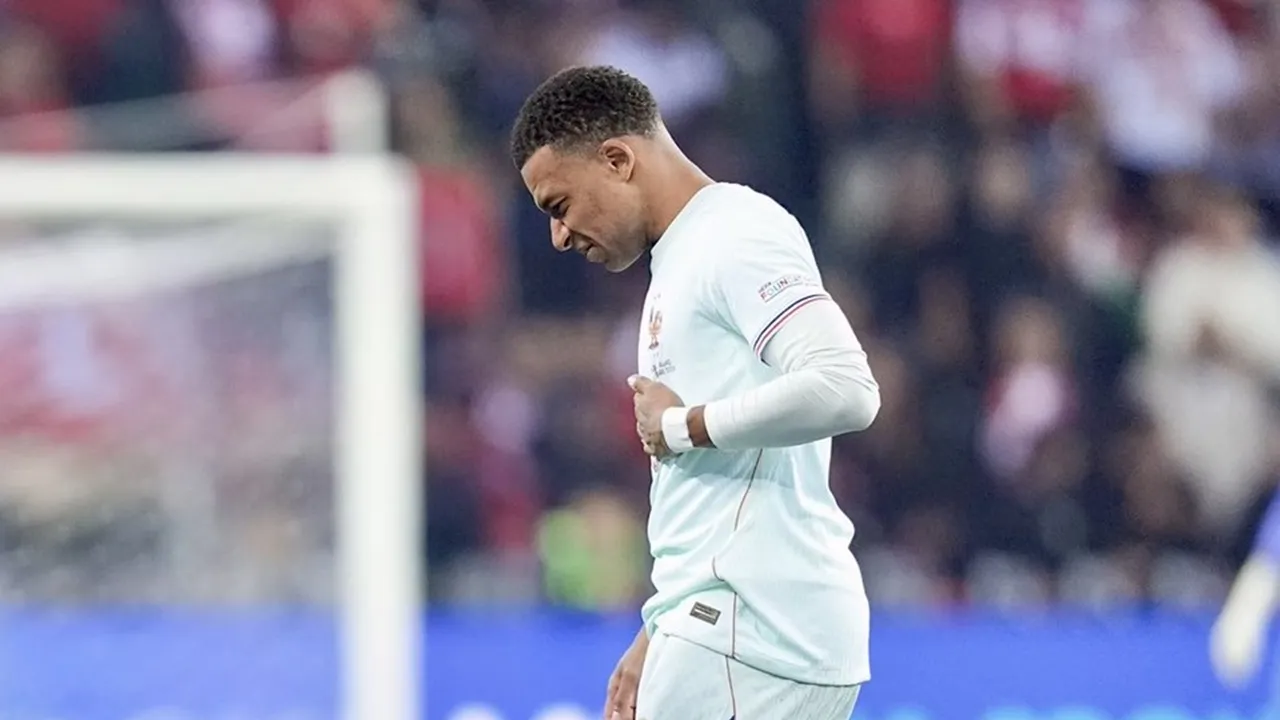Real Madrid Dapat Kabar Buruk, Kylian Mbappe Dipulangkan karena Cedera