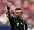 Wasit Oliver Pimpin Duel Sengit Turki vs Italia di Nations League