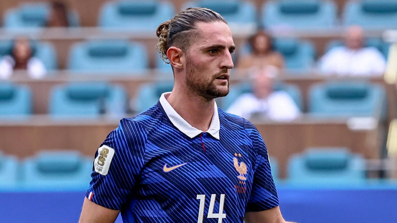 Adrien Rabiot Tak Tergantikan, Pikul Peran Ganda di Lini Tengah Milan