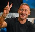 Francesco Totti Rayakan Ulang Tahun Ke-50 dengan Meriah di Las Vegas