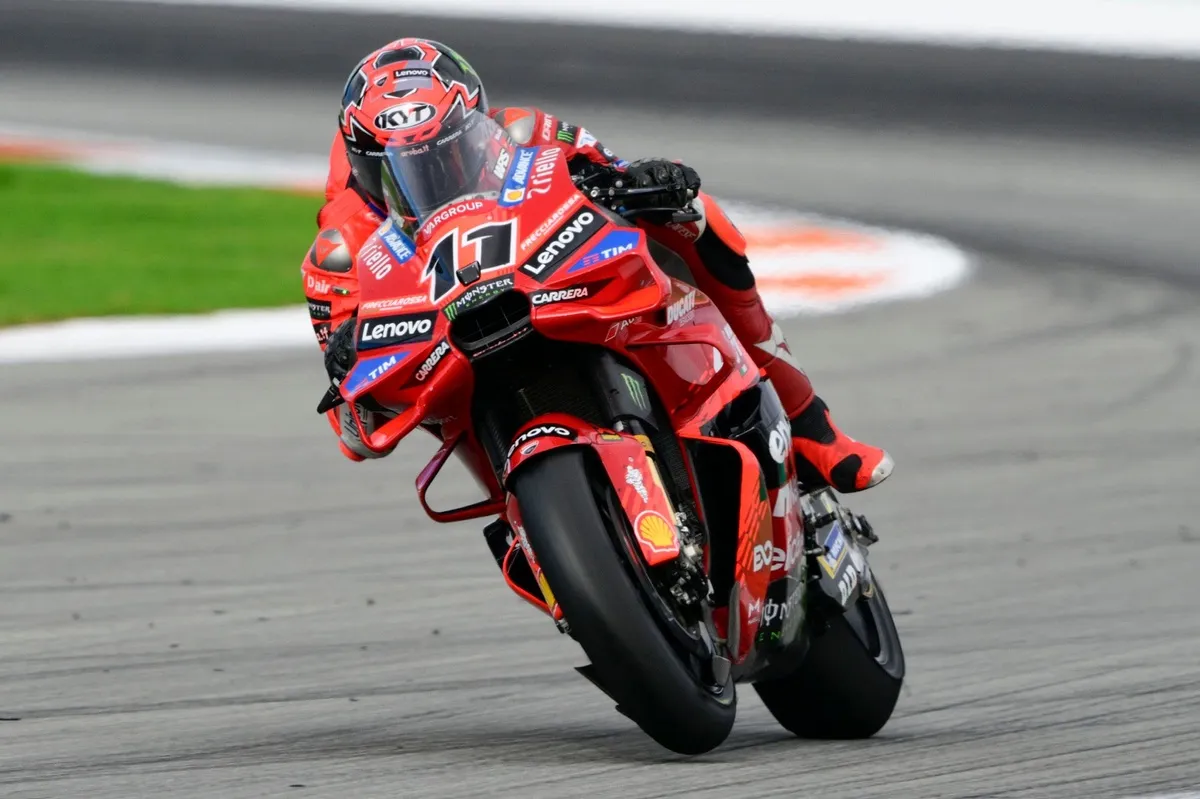 Kontroversi Bulega Uji Coba Ekstensif Ducati 850cc - sumber: (motorsport)
