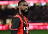 Nilai Pasar Fikayo Tomori Anjlok, Jadi yang Paling Merosot di Serie A