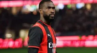 Nilai Pasar Fikayo Tomori Anjlok, Jadi yang Paling Merosot di Serie A