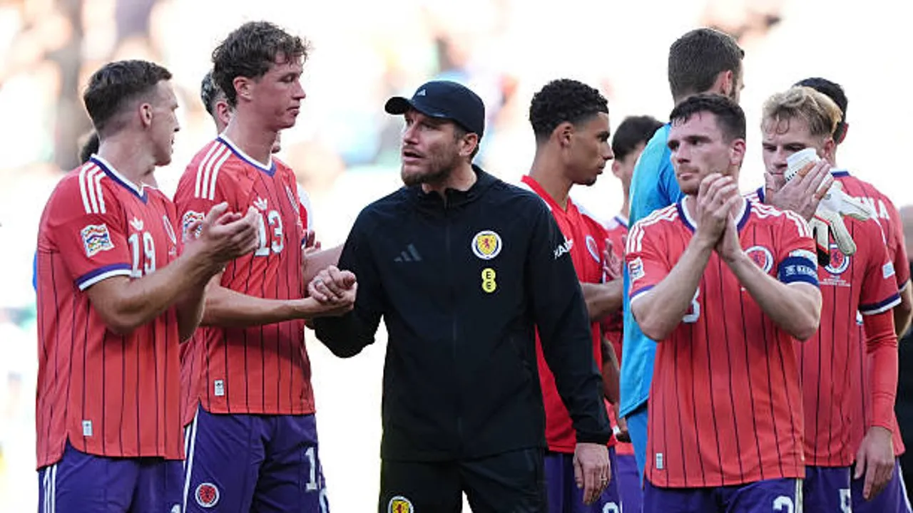 Sebastien Pocognoli sebut Skotlandia harus menderita bersama