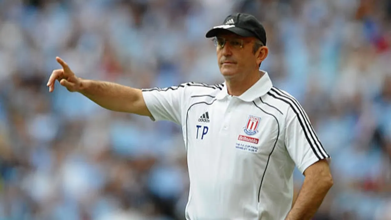 Tony Pulis kecam pelanggaran aturan keuangan yang dilakukan Manchester City