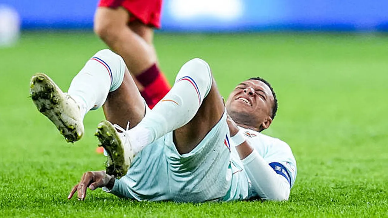 Belgia Tantang Prancis, Mark van Bommel Sayangkan Absennya Kylian Mbappe