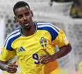Cedera Hingga Berlumuran Darah, Timnas Swedia Pulangkan Alexander Isak