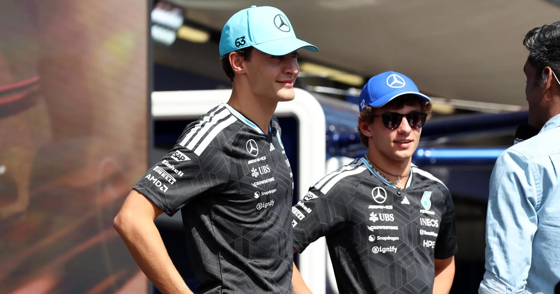 George Russell: Kimi Antonelli Hadapi Tekanan di Perebutan Gelar F1 - sumber: (racingnews365)