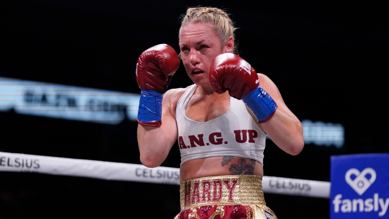 Heather Hardy Gugat MVP Terkait Pertarungan Melawan Amanda Serrano