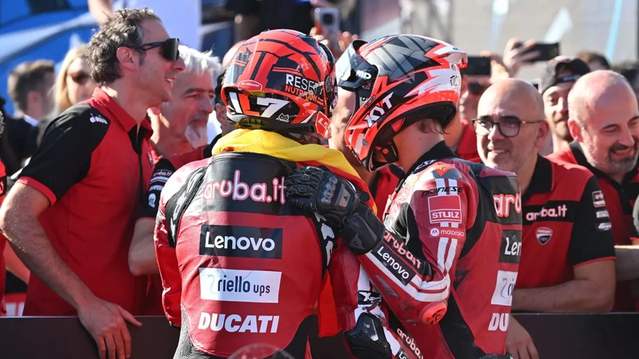 Iker Lecuona Turut Bahagia Nicola Bulega Jadi Juara WSBK