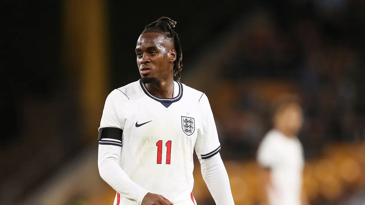 Jamie Gittens harus kembali ke Chelsea usai mengalami cedera saat membela Inggris U-21