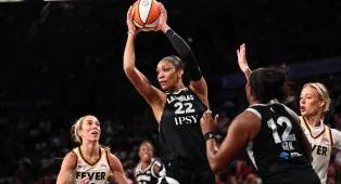 Las Vegas Aces Taklukkan Indiana Fever, A'ja Wilson Dominan di Game 1
