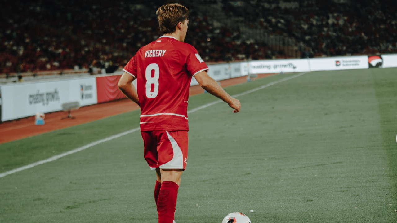 Luke Vickery Terpukau dengan Atmosfer Suporter Timnas Indonesia di GBK