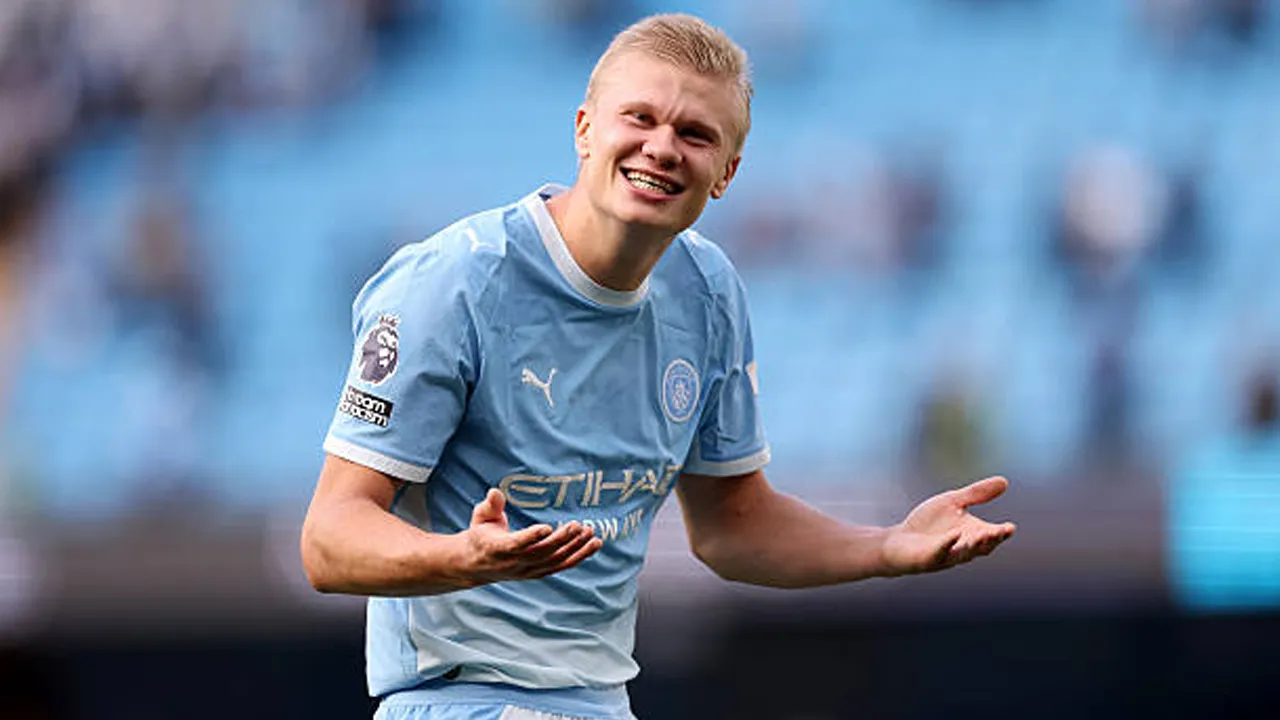Putusan Kontroversial Tidak Buat Manchester City Khawatirkan Masa Depan Erling Haaland