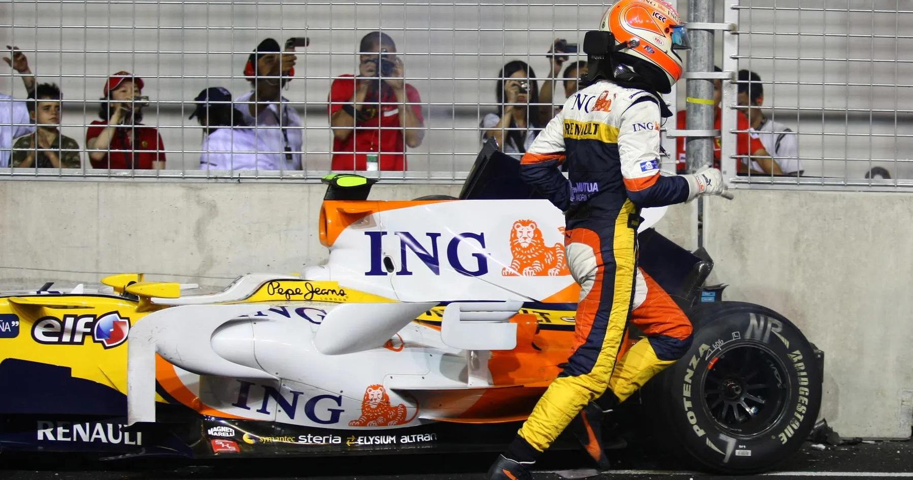 Skandal ‘Crashgate’ Guncang Formula 1: Fakta di Balik Layar - sumber: (racingnews365)