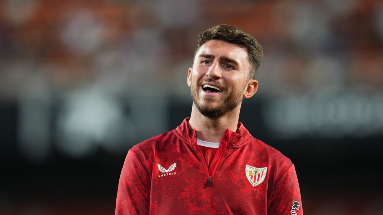 Aymeric Laporte Terkesan dengan Kedewasaan Pau Cubarsi