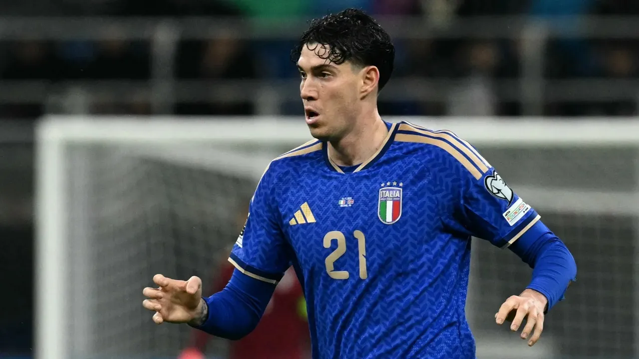 Cetak Gol Bagi Timnas, Alessandro Bastoni Akui Berutang pada Publik Italia