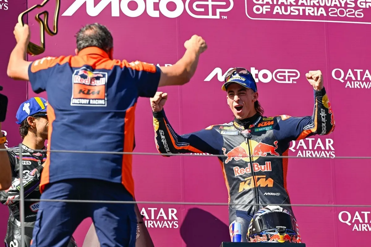 Gaya Balap Unik Pedro Acosta Jadi Pembeda di KTM - sumber: (motorsport)