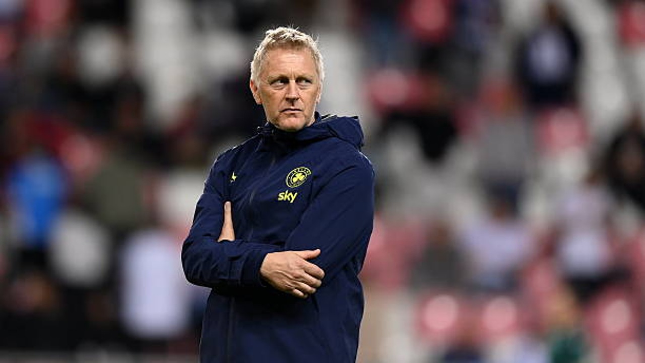 Heimir Hallgrimsson Ungkap Ketidakpastian Skuad Irlandia Lawan Israel
