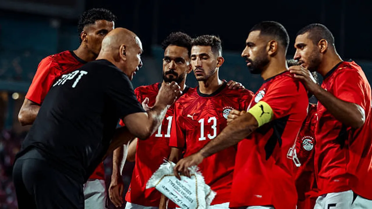 Hossam Hassan pastikan keputusan mengistirahatkan Mohamed Salah murni pertimbangan teknis lapangan