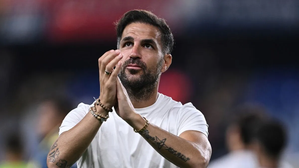 Klausul Kontrak Mengejutkan Fabregas Libatkan Arsenal - sumber: (footballlondon)
