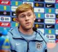 Lewis Hall Siap Ambil Kesempatan Bersama Timnas Inggris