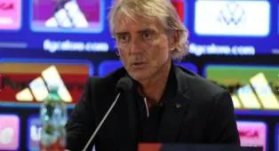 Mancini Tegaskan Laga Turki vs Italia Bukan Penentuan Degradasi