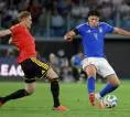 Pelatih Swiss Kritik Keputusan Romano Pilih Italia