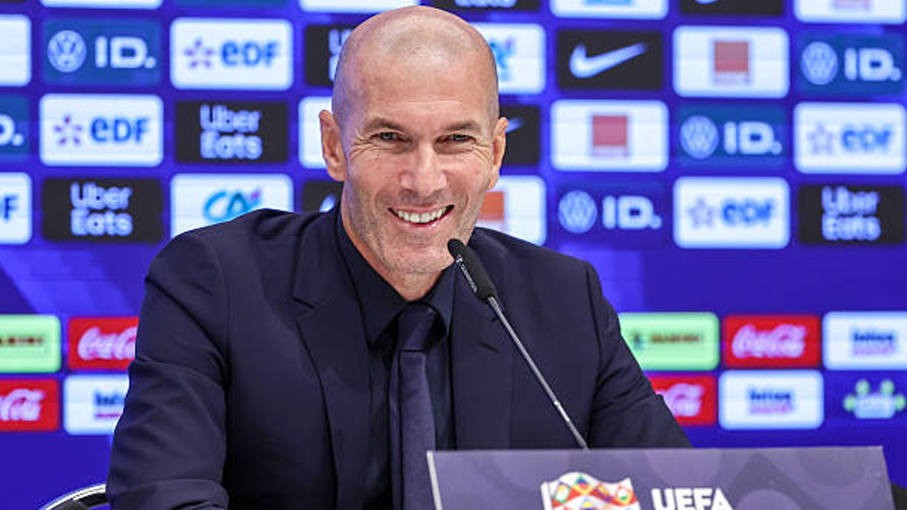 Prancis Tekuk Belgia, Selebrasi Lepas Kendali Zinedine Zidane Jadi Viral
