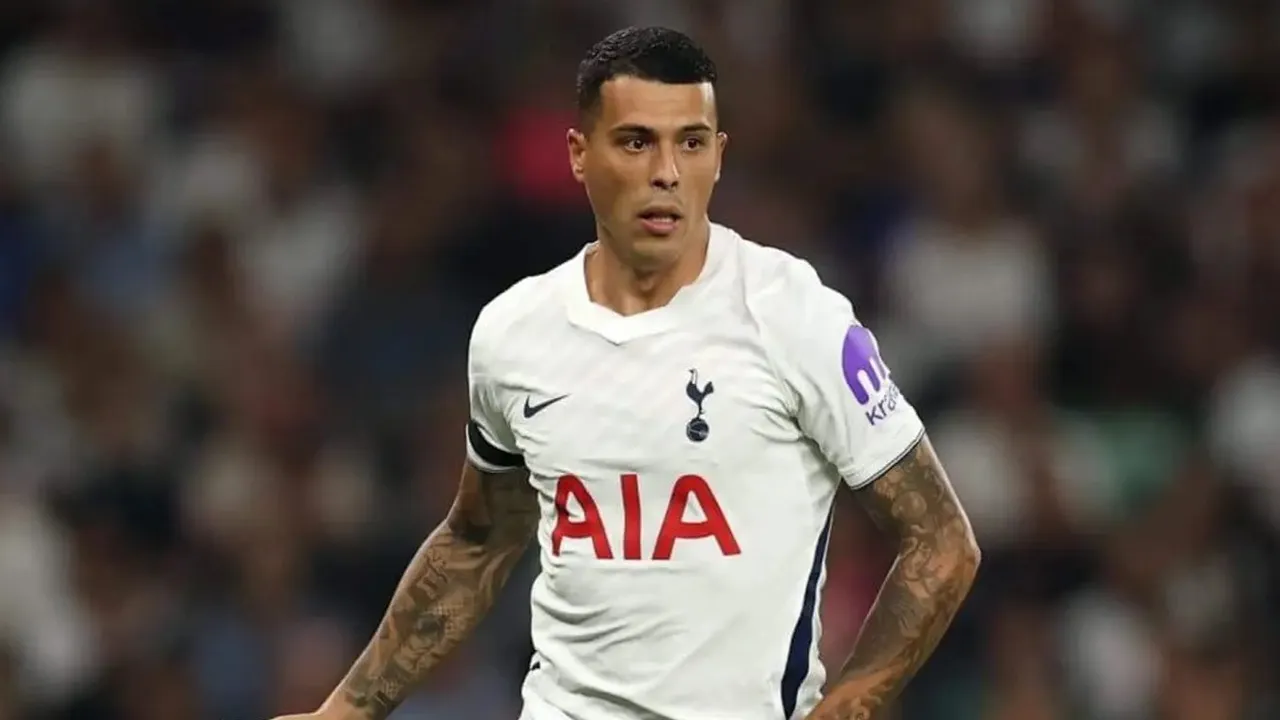 Defender Tottenham