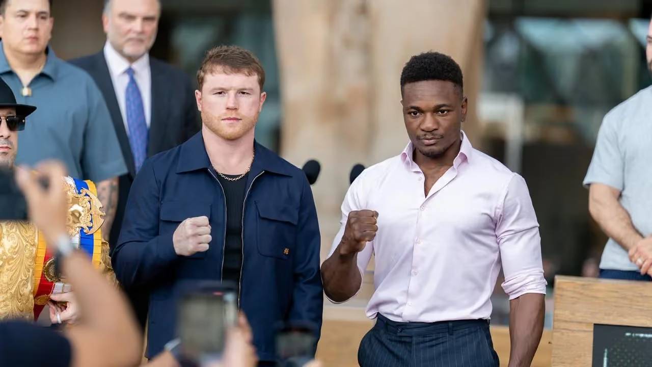 Christian Mbilli Janjikan Pertarungan Sengit Melawan Canelo Alvarez