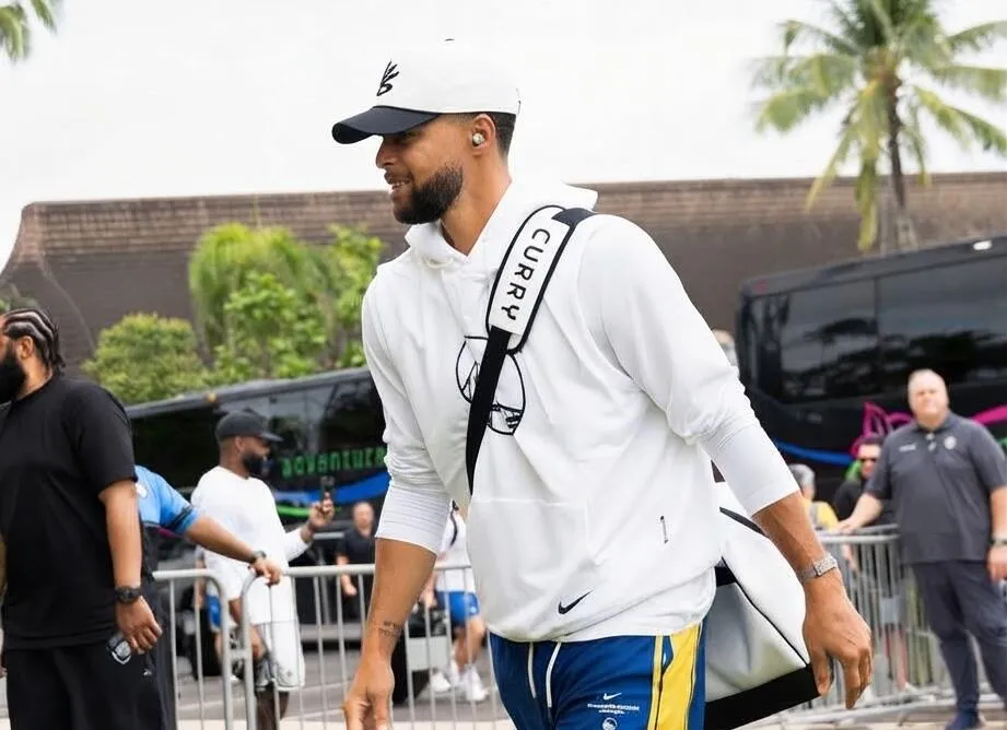 Clippers vs Warriors: Pertandingan Pramusim di Hawaii - sumber: (mainbasket)