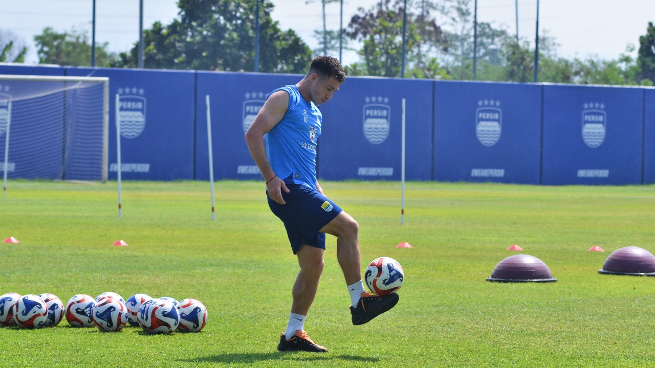 Energi Terisi Lagi, Peralta Siap Tempur Bersama Skuad Persib