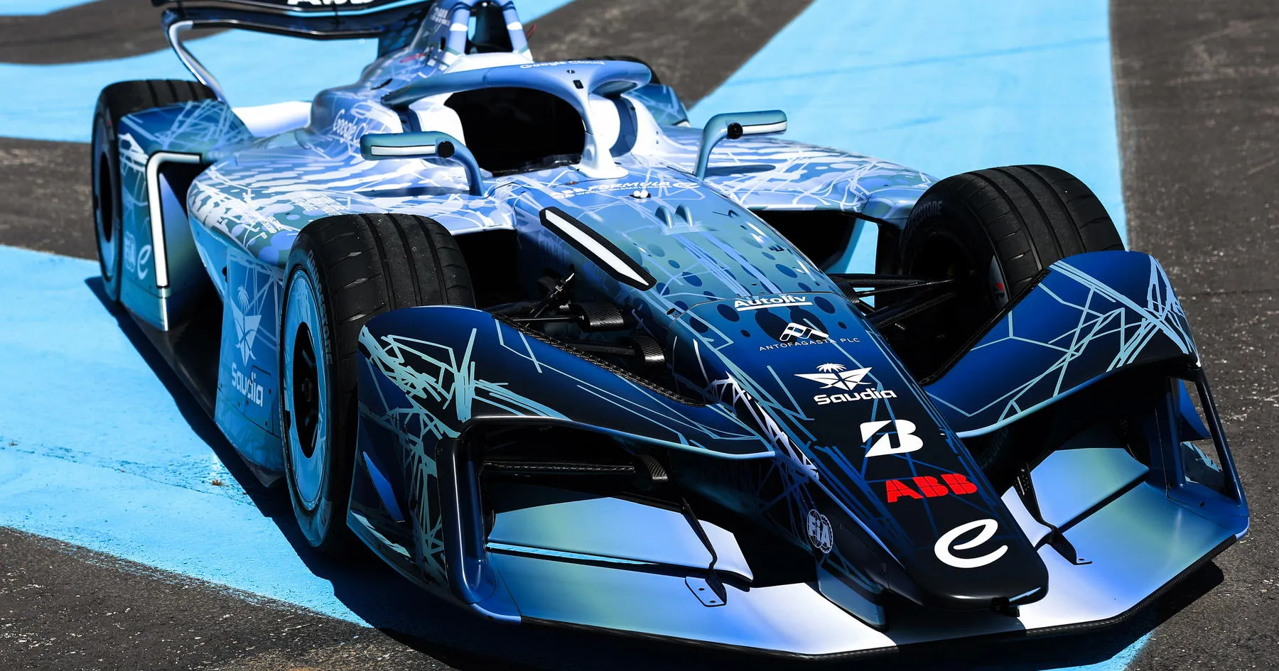 Formula E Gen4 Diklaim Lebih Cepat dari F1 di Kondisi Basah - sumber: (racingnews365)
