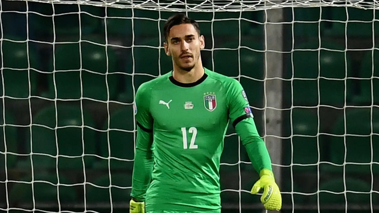 Inter Milan Pantau Alex Meret dan Santiago Beltran untuk Posisi Kiper