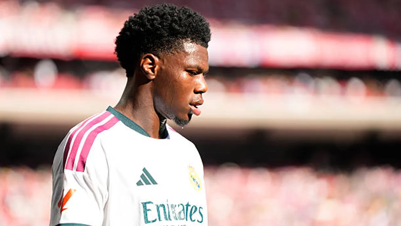 Jalin Komunikasi dengan Pihak Pemain, Liverpool Taksir Aurelien Tchouameni