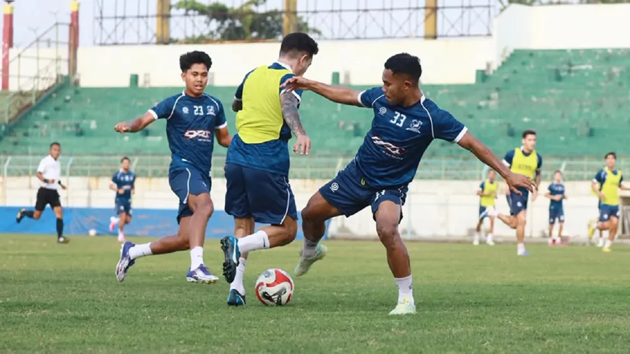 Latihan Madura United di momen FIFA matchday