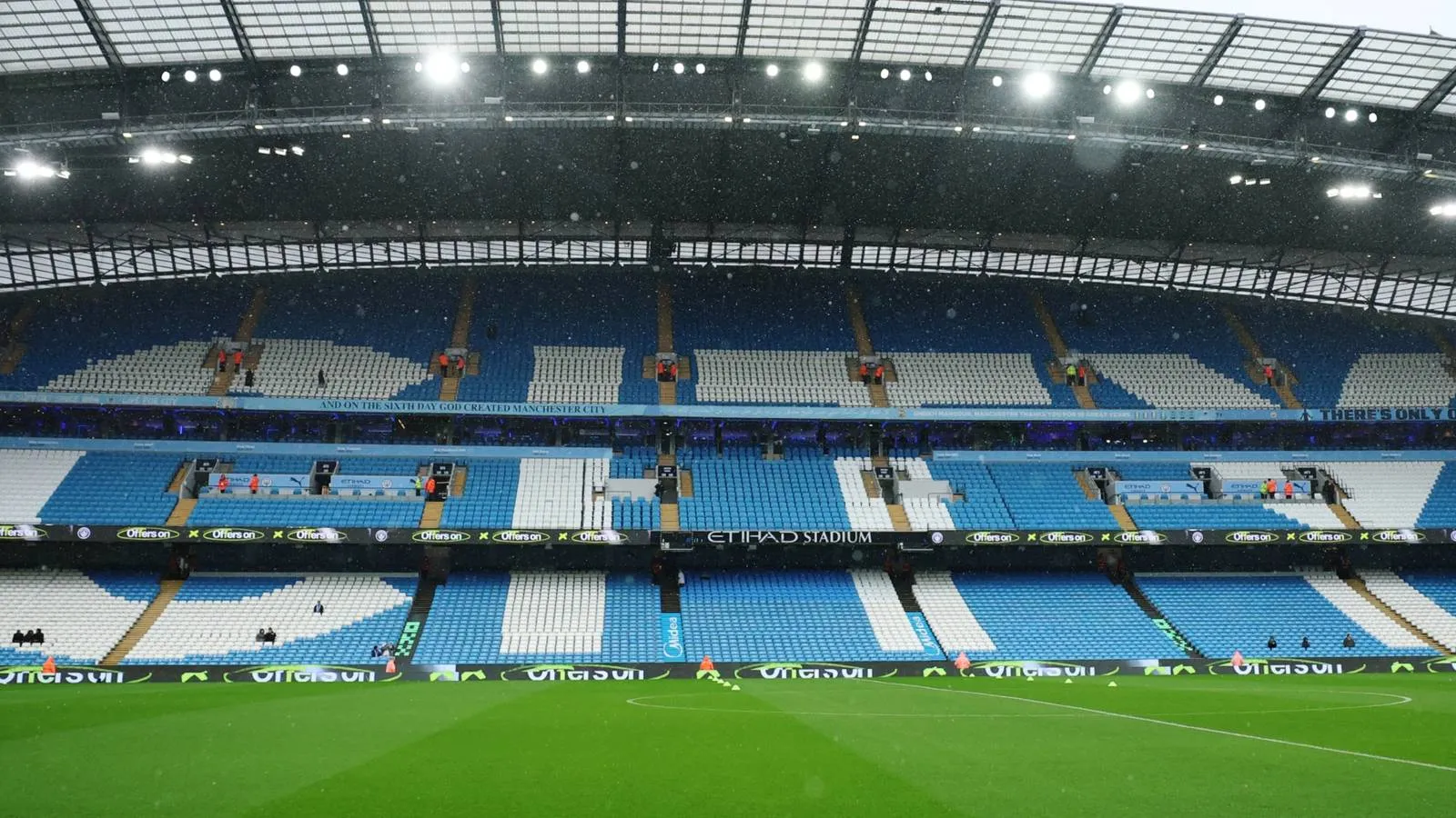 Man City Tegas Menanggapi Putusan Bersalah dari Premier League - sumber: (givemesport)