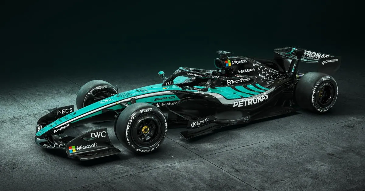 Mercedes Luncurkan Livery Khusus untuk GP Malaysia - sumber: (racingnews365)