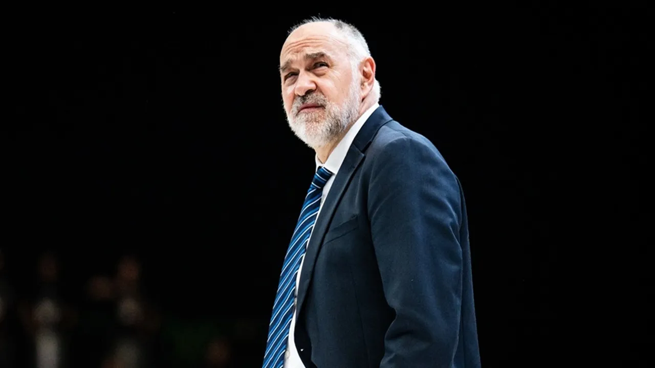 Pablo Laso Yakin Bawa Anadolu Efes Juara Euroleague