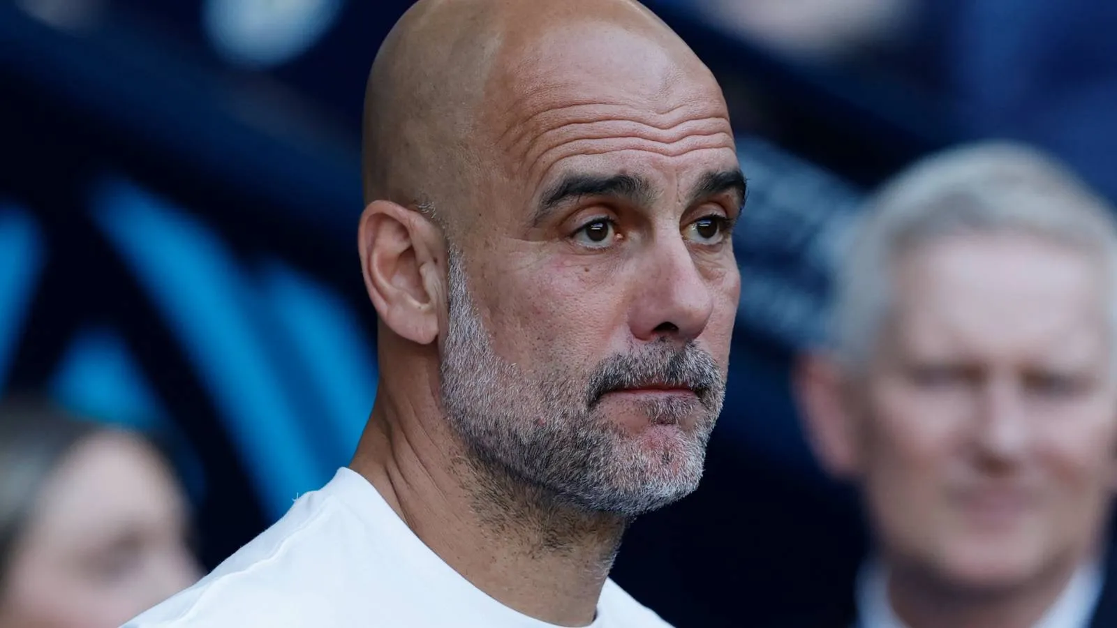 Pep Guardiola Angkat Bicara Usai Man City Terbukti Langgar Aturan Finansial - sumber: (givemesport)