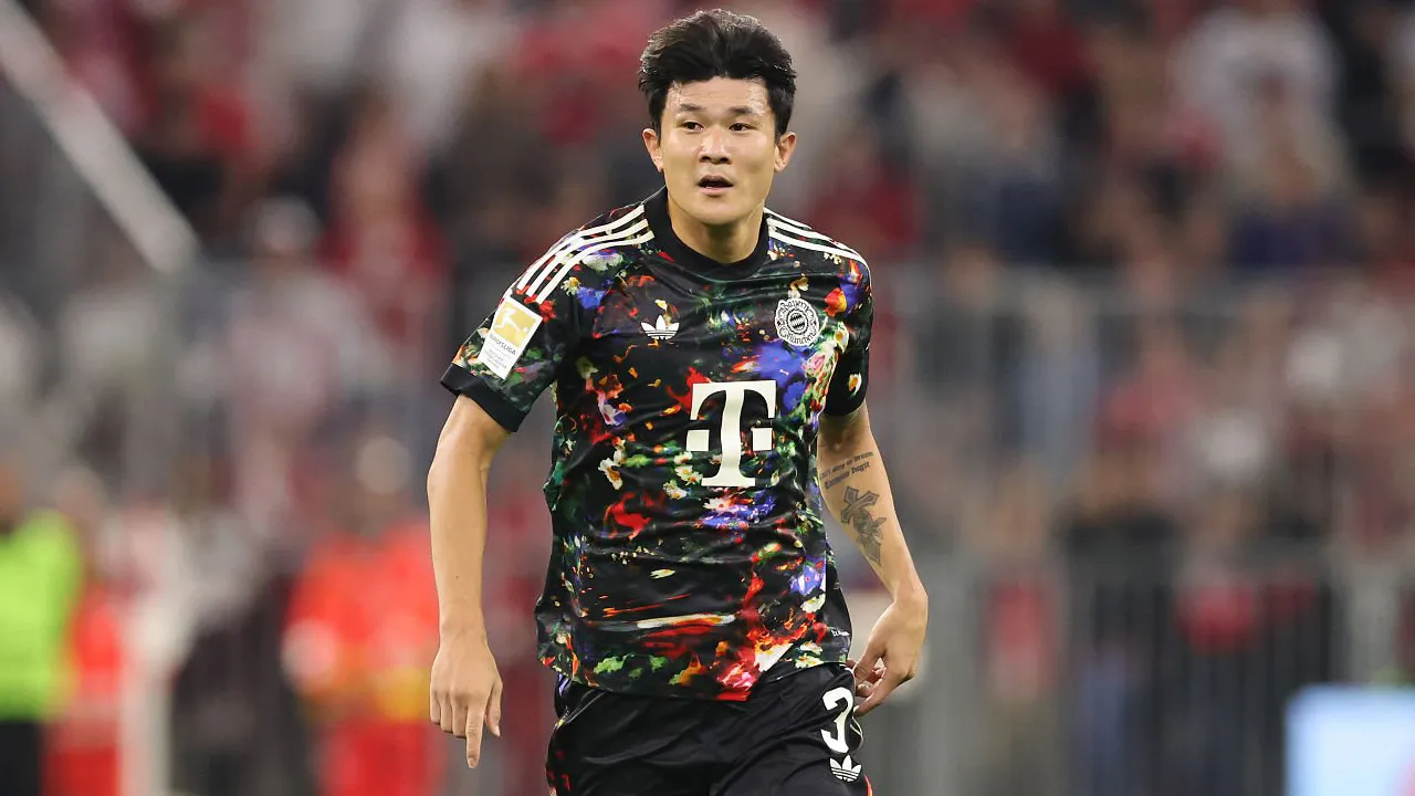 Tottenham Serius Incar Kim Min-jae, Bayern Belum Terima Tawaran Resmi