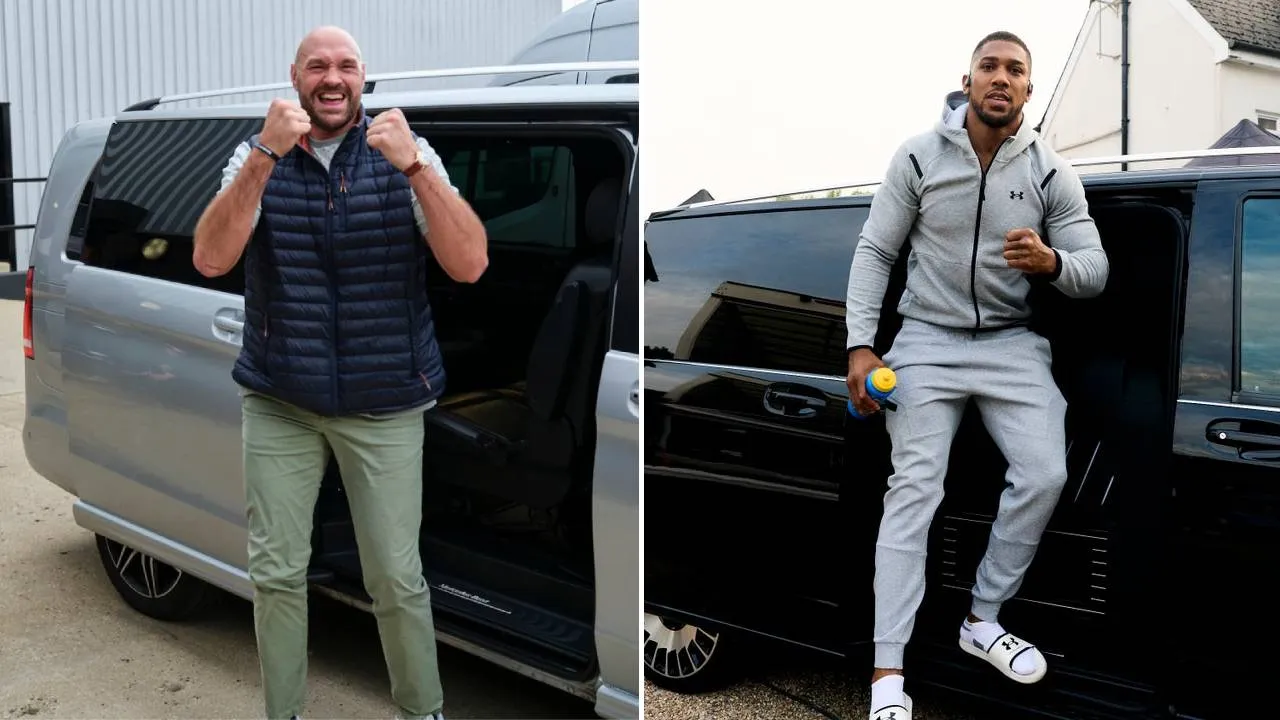 Tyson Fury (kiri) dan Anthony Joshua tiba di London untuk konferensi pers perdana pertarungan mereka. (Foto: AP)