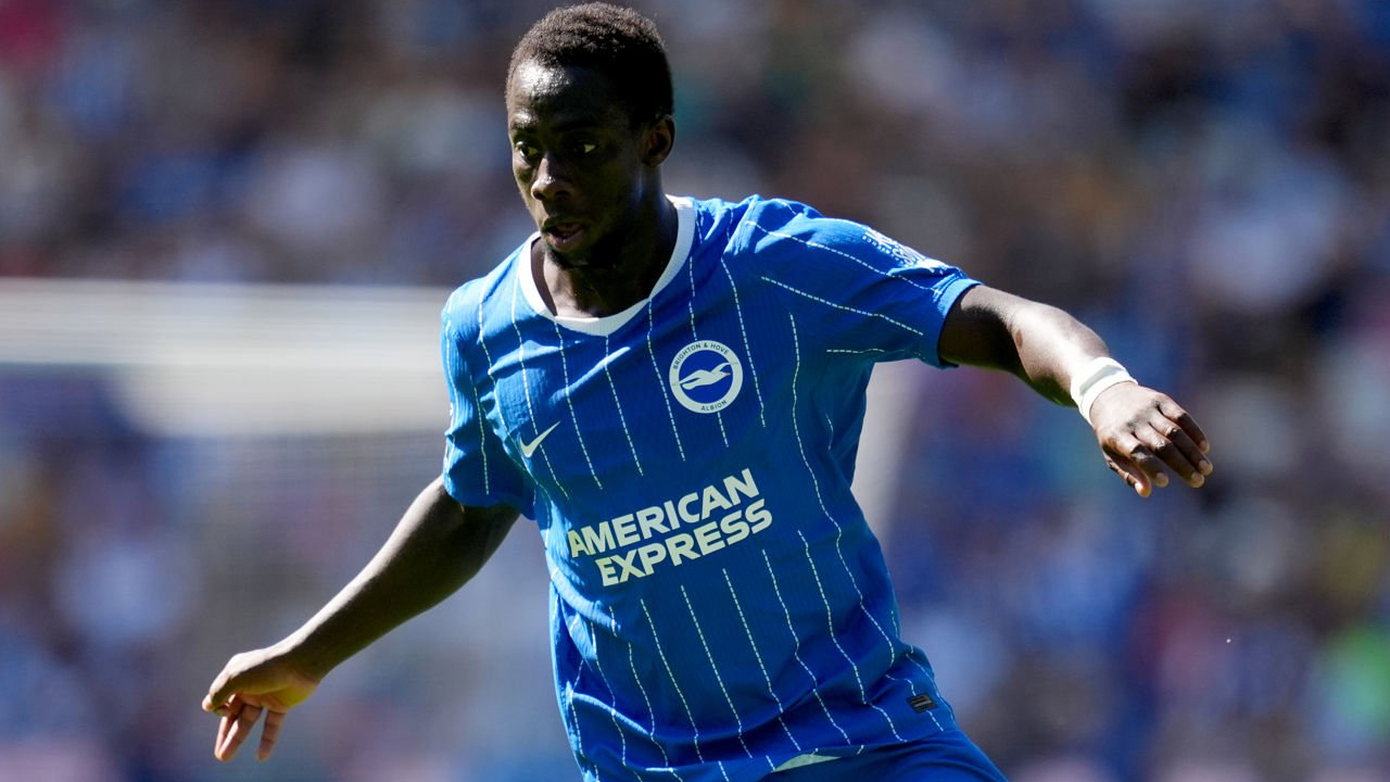 Yankuba Minteh Masih Ingin Gabung Liverpool, Brighton Tetapkan Harga Transfer